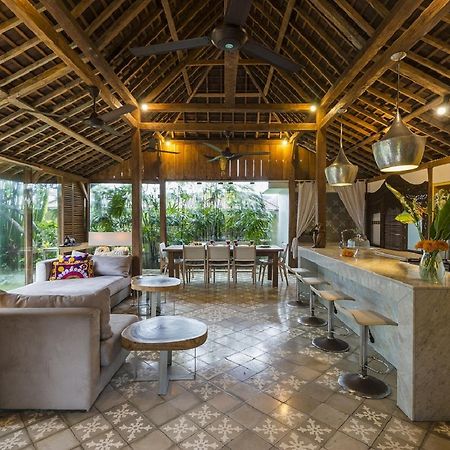 Villa Batik Seminyak Exteriör bild